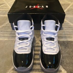 🔥Air Jordan 11 Retro🔥
